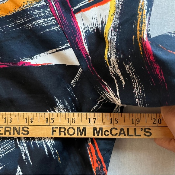 Adrienne Vittadini Multicolor Abstract Trench Belted Jacket Dress Sz 8 - Picture 9 of 10